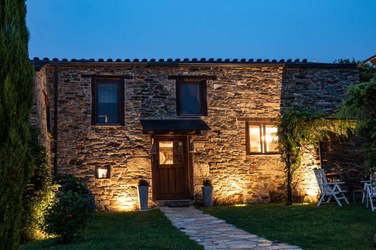 Complejo Rural Lar De Vies Guest House A Pontenova Exterior photo